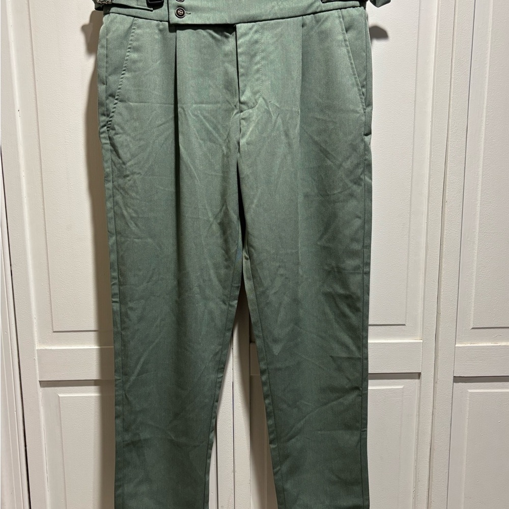 Women’s Green Pants